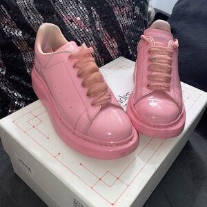 Girls Alexander McQueen low tops sneakers